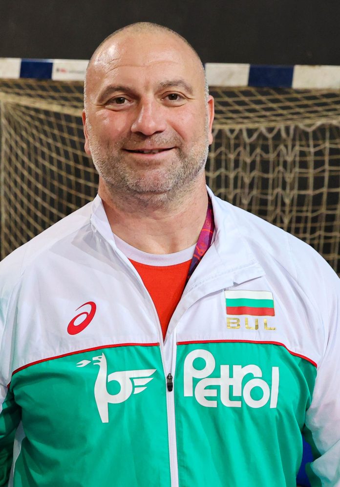 deqn_dinchev
