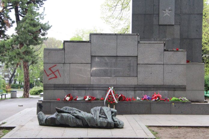 sz_bratska_mogila_pp
