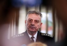 Началникът на отбраната Емил Ефтимов е подал рапорт за освобождаване от военна служба