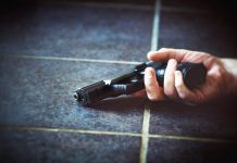Прокурор се е самоубил с личното си оръжие